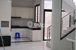 Disewakan Komersial di Kawasan Ramai Sudirman Luas 400m2 Disewakan Komersial di Kawasan Ramai Sudirman Luas 400m2