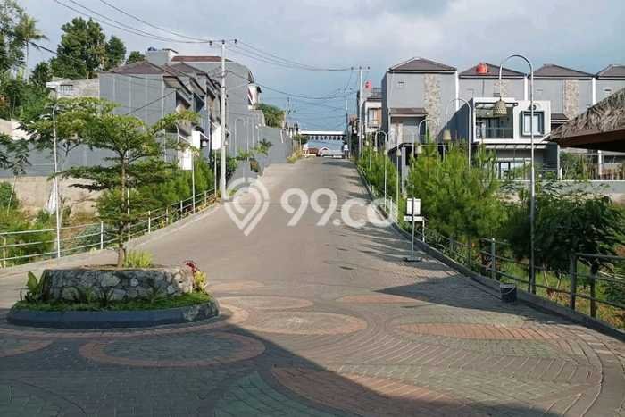 Rumah Lingkungan Asri kawasan Parongpong, Bandung Barat, Luas 75m² Bangunan 45m² Rumah Lingkungan Asri kawasan Parongpong, Bandung Barat, Luas 75m² Bangunan 45m²