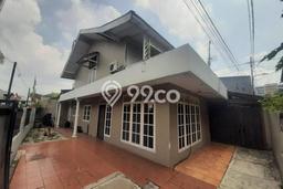 INVESTASI CERDAS! Rumah Premium Utan Kayu, Jakarta Timur, LT 282m² LB 305m² INVESTASI CERDAS! Rumah Premium Utan Kayu, Jakarta Timur, LT 282m² LB 305m²