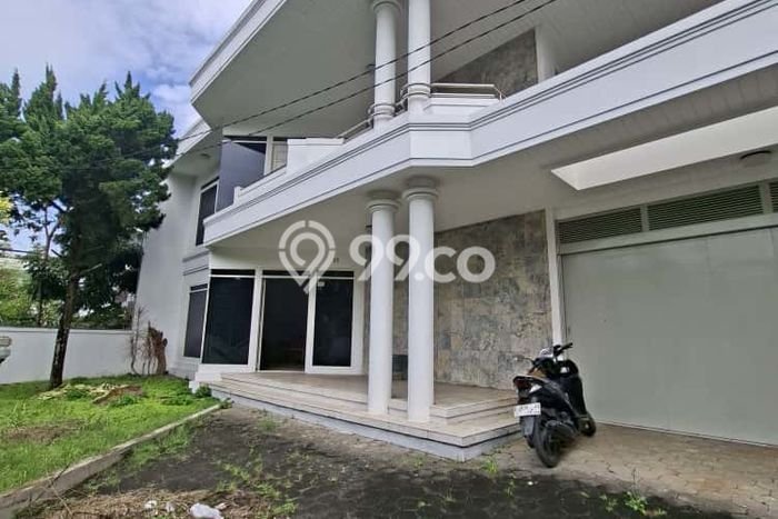 Hunian Mewah Dijual LT 522m2 di Sukajadi, Bandung Hunian Mewah Dijual LT 522m2 di Sukajadi, Bandung