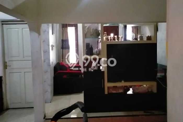 Dijual Rumah 5 Kamar Lokasi Strategis Nyaman dan Strategis di Cimahi Selatan Dijual Rumah 5 Kamar Lokasi Strategis Nyaman dan Strategis di Cimahi Selatan