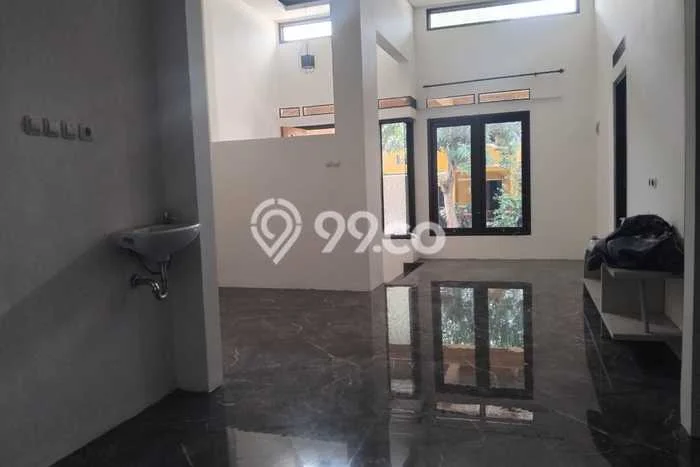 Rumah di Kesambi, 2 KM, Dekat Universitas, Luas 145m² Bangunan 120m² Rumah di Kesambi, 2 KM, Dekat Universitas, Luas 145m² Bangunan 120m²
