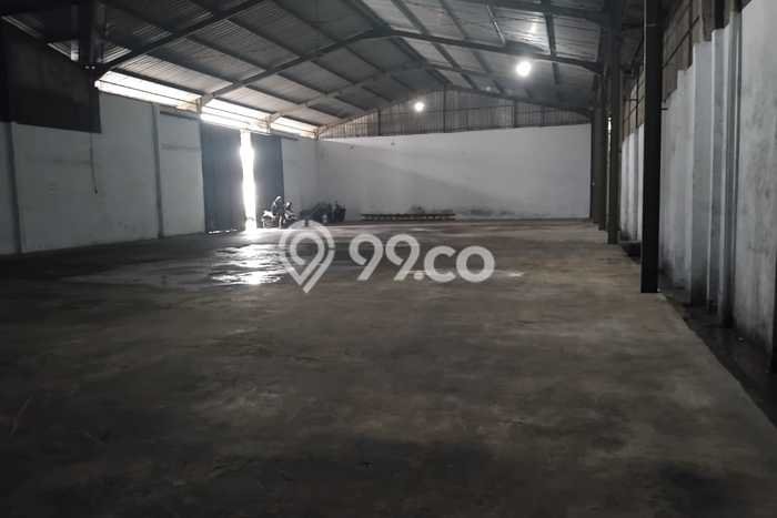 Unit Gudang disewakan di Harjamukti Cirebon dengan LT 3500m2 / LB 576m2 Unit Gudang disewakan di Harjamukti Cirebon dengan LT 3500m2 / LB 576m2