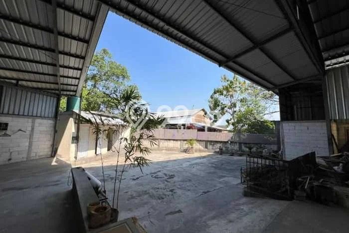 Unit Gudang Disewa Lokasi Plumbon, Cirebon Spesifikasi Luas Bangunan 1100m2 Unit Gudang Disewa Lokasi Plumbon, Cirebon Spesifikasi Luas Bangunan 1100m2