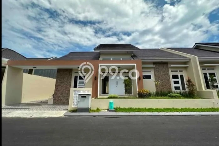 PRIME LOCATION! Rumah area , 1 KT, Area Strategis, Luas 216m2m² LB 140m2m² PRIME LOCATION! Rumah area , 1 KT, Area Strategis, Luas 216m2m² LB 140m2m²