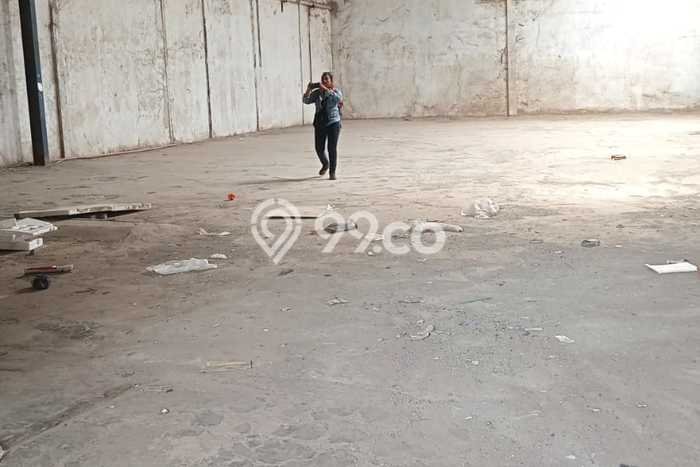 Gudang bagus disewakan di Harjamukti Cirebon dengan LB 400m2 harga sewa terbaik Gudang bagus disewakan di Harjamukti Cirebon dengan LB 400m2 harga sewa terbaik