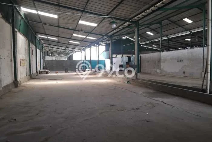 Gudang bagus disewakan di Plumbon Cirebon dengan LB 1800m2 harga sewa terbaik Gudang bagus disewakan di Plumbon Cirebon dengan LB 1800m2 harga sewa terbaik