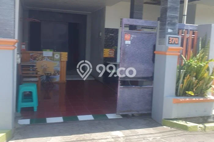 Hunian Cantik Modern Lb 225m2 di Harjamukti, Cirebon Hunian Cantik Modern Lb 225m2 di Harjamukti, Cirebon