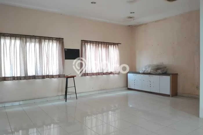 Komersial For Rent Kawasan Cirebon Kota, Luas 350m2m², Lingkungan Bisnis Komersial For Rent Kawasan Cirebon Kota, Luas 350m2m², Lingkungan Bisnis