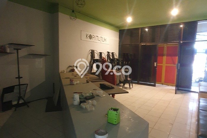 Ruko bagus disewakan di Kejaksan Cirebon dengan LB 130m2 harga sewa terbaik Ruko bagus disewakan di Kejaksan Cirebon dengan LB 130m2 harga sewa terbaik