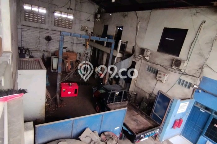 Unit Gudang Dijual di Rungkut Surabaya Luas Bangunan 360m2 Unit Gudang Dijual di Rungkut Surabaya Luas Bangunan 360m2