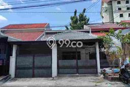 Jual Rumah Strategis Bagus Punya 4 KT di Sukolilo Surabaya SHM Jual Rumah Strategis Bagus Punya 4 KT di Sukolilo Surabaya SHM
