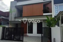 Rumah Elit LB 290m2 Siap Huni Desain Elegan di BSD, Tangerang Rumah Elit LB 290m2 Siap Huni Desain Elegan di BSD, Tangerang