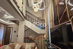 Rumah Mewah LB 262m2 Siap Pakai Desain Elegan di BSD City, Tangerang Rumah Mewah LB 262m2 Siap Pakai Desain Elegan di BSD City, Tangerang