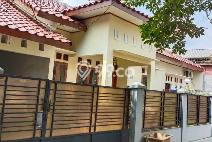 Rumah Modern 4 KT di Komsen Bekasi Unfurnished Rumah Modern 4 KT di Komsen Bekasi Unfurnished