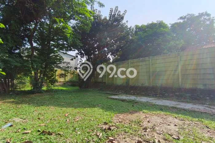 Tanah Disewa di Galaxy Strategis dan Memiliki Luas 719m2 Tanah Disewa di Galaxy Strategis dan Memiliki Luas 719m2