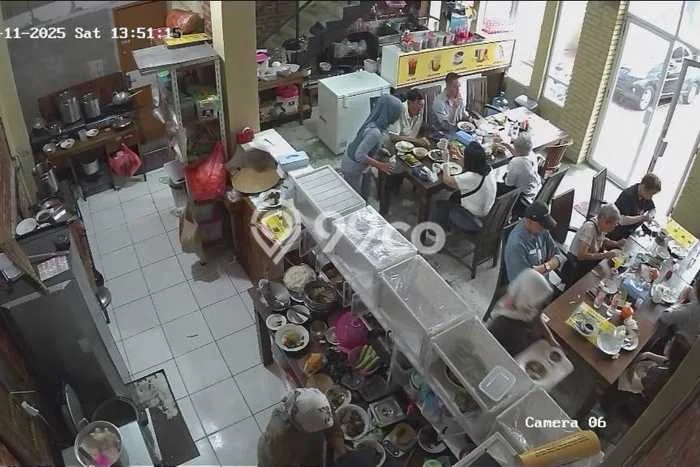 Komersial Bagus Dijual di Pondok Gede Bekasi Strategis Cocok untuk Kembangkan Bisnis Komersial Bagus Dijual di Pondok Gede Bekasi Strategis Cocok untuk Kembangkan Bisnis