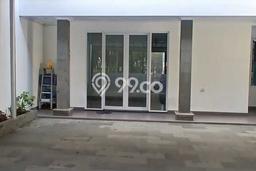 Rumah Mewah Dijual LT 177m2 di Duren Sawit, Jakarta Timur Rumah Mewah Dijual LT 177m2 di Duren Sawit, Jakarta Timur