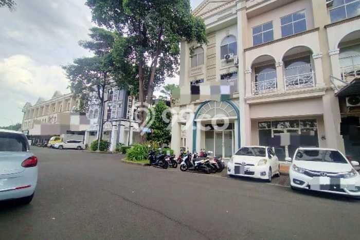 Unit Ruko Dijual di Bekasi LT 60m2 & LB 180m2 Unit Ruko Dijual di Bekasi LT 60m2 & LB 180m2