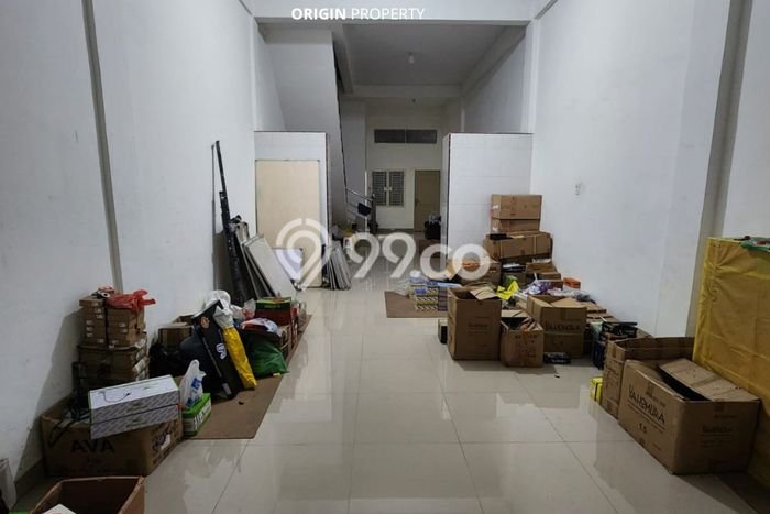 Ruko Dijual di Medan Timur Medan dengan Luas Bangunan 120m2 Ruko Dijual di Medan Timur Medan dengan Luas Bangunan 120m2