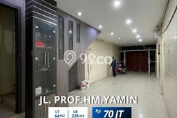 Disewakan Ruko Premium Kawasan Medan Timur, Luas 226m², Pusat Komersial Disewakan Ruko Premium Kawasan Medan Timur, Luas 226m², Pusat Komersial