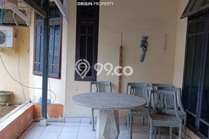 Rumah Kawasan Medan Sunggal, LT 320m², LB 320m² Rumah Kawasan Medan Sunggal, LT 320m², LB 320m²