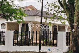 PENAWARAN EKSKLUSIF! Rumah kawasan Medan Baru, 4 KM, Lingkungan Elite, LT 429m² Bangunan 300m² PENAWARAN EKSKLUSIF! Rumah kawasan Medan Baru, 4 KM, Lingkungan Elite, LT 429m² Bangunan 300m²