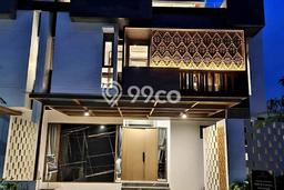 Ready to Use! Luxury House LT 88m2 Desain Modern di Puri Indah Ready to Use! Luxury House LT 88m2 Desain Modern di Puri Indah