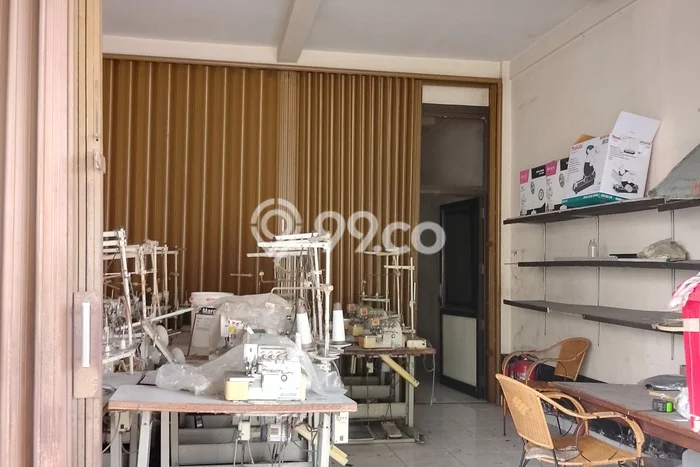 Ruko Area Premium di Kalicari, Luas 375m², Jalan Utama Ruko Area Premium di Kalicari, Luas 375m², Jalan Utama