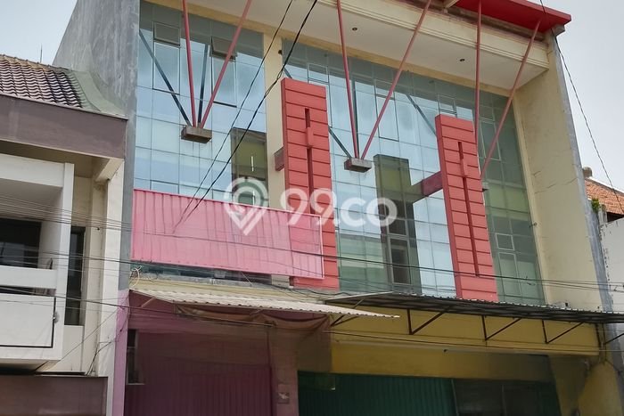 Ruko untuk Disewa di Pusat Semarang Luas Bangunan 350m2 Ruko untuk Disewa di Pusat Semarang Luas Bangunan 350m2