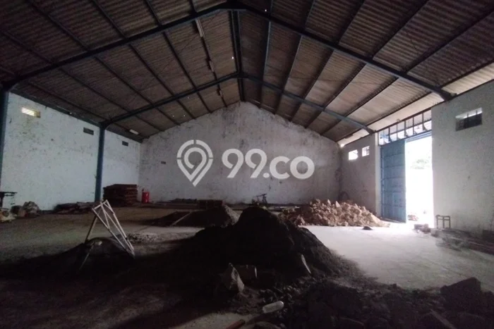 Unit Gudang Disewa Lokasi Tanjung, Brebes Spesifikasi Luas Bangunan 430m2 Unit Gudang Disewa Lokasi Tanjung, Brebes Spesifikasi Luas Bangunan 430m2
