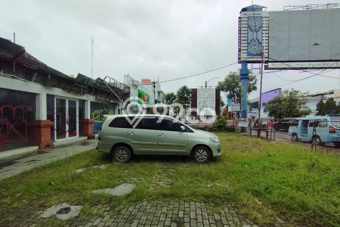 Disewakan Komersial di Kawasan Ramai Cirebon Kota Luas 453m2 Disewakan Komersial di Kawasan Ramai Cirebon Kota Luas 453m2