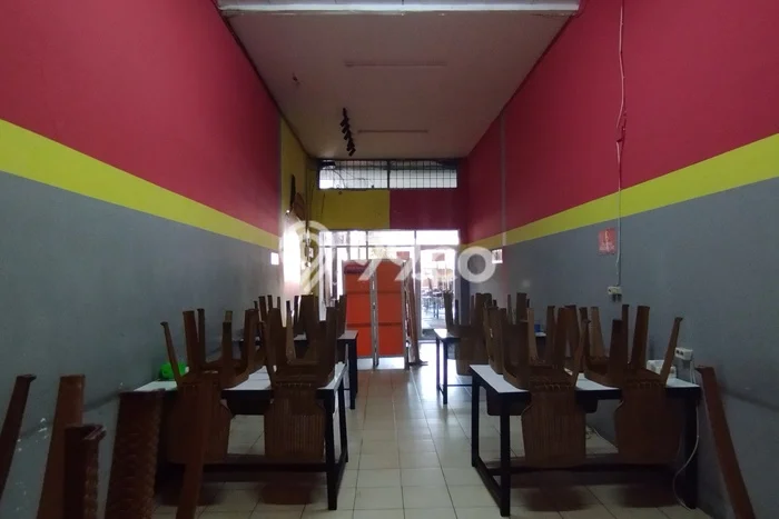 Unit Komersial Tersedia di Cirebon Kota Spesifikasi LB 500m2 Unit Komersial Tersedia di Cirebon Kota Spesifikasi LB 500m2