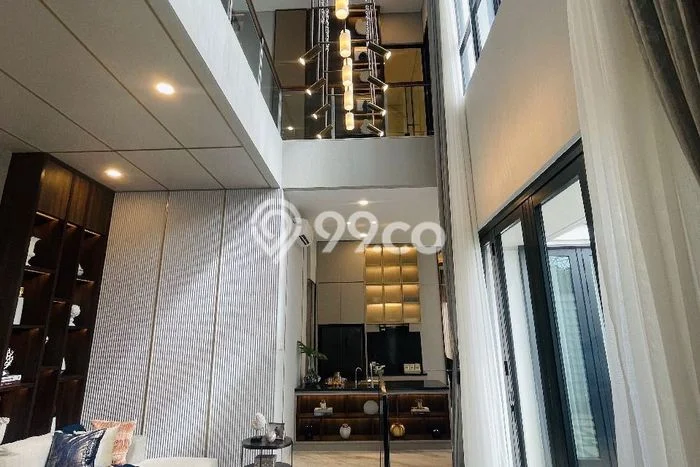 Dijual Rumah Mewah Elegan Dengan View Eksklusif di Gading Serpong, Tangerang Dijual Rumah Mewah Elegan Dengan View Eksklusif di Gading Serpong, Tangerang