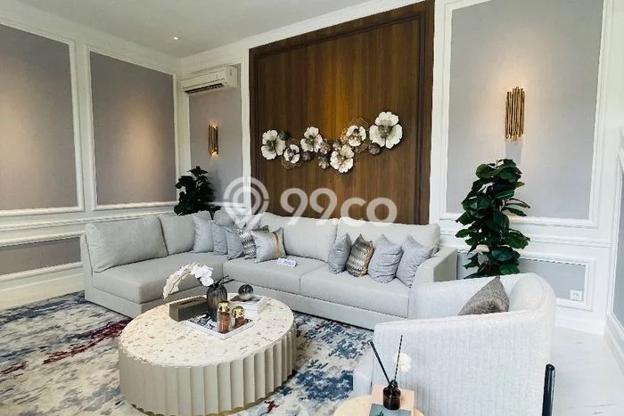 Jual Rumah Mewah Elegan Dengan View Cantik di Gading Serpong, Tangerang Jual Rumah Mewah Elegan Dengan View Cantik di Gading Serpong, Tangerang