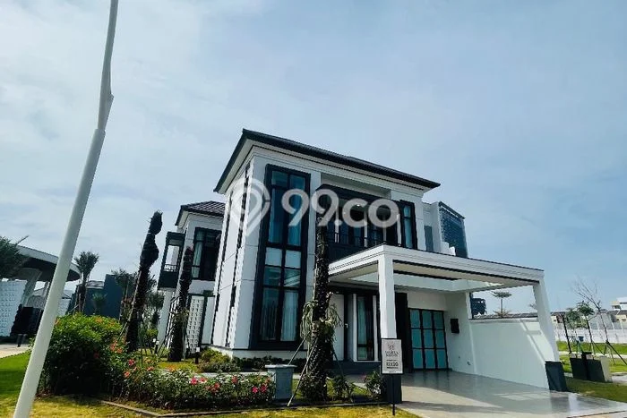 For Sale! Luxury House LT 240m2 Desain Elegan di Gading Serpong For Sale! Luxury House LT 240m2 Desain Elegan di Gading Serpong