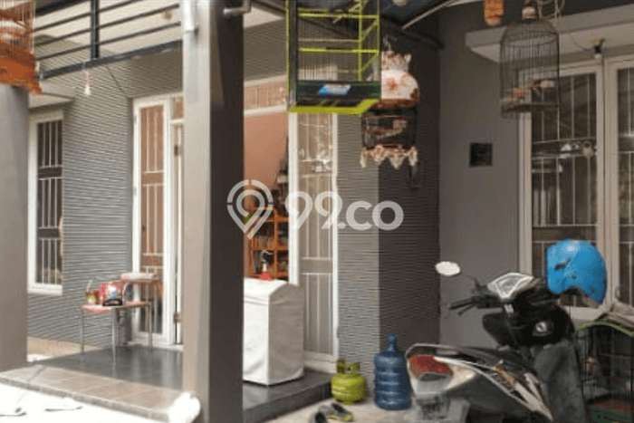 Dijual Rumah 4 Kamar Lokasi Ideal Nyaman dan Strategis di Wiyung Dijual Rumah 4 Kamar Lokasi Ideal Nyaman dan Strategis di Wiyung