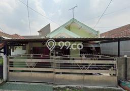 Jual Rumah 4 KT di Wiyung, Surabaya - Luas Tanah 180m2m² Jual Rumah 4 KT di Wiyung, Surabaya - Luas Tanah 180m2m²