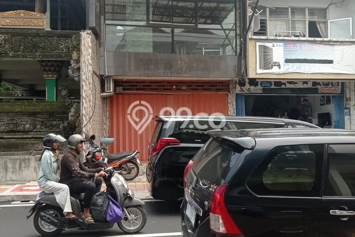 Ruko disewakan di Denpasar Barat Denpasar dengan luas bangunan 130m2 Ruko disewakan di Denpasar Barat Denpasar dengan luas bangunan 130m2