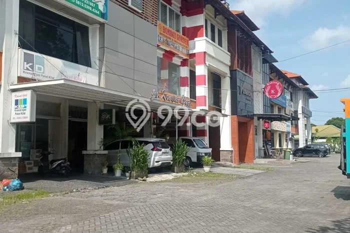 FOR RENT! Ruko di Renon Cocok untuk Bisnis 270m2 FOR RENT! Ruko di Renon Cocok untuk Bisnis 270m2