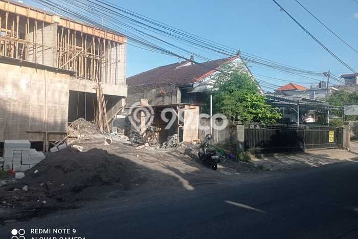 Ruko Dijual di Denpasar Barat LT 100m2, LB 120m2 Solusi Investasi Cerdas Ruko Dijual di Denpasar Barat LT 100m2, LB 120m2 Solusi Investasi Cerdas