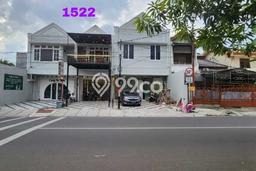 AREA PREMIUM! Ruko Disewakan Kawasan Duren Sawit, Luas 100m², Area Strategis AREA PREMIUM! Ruko Disewakan Kawasan Duren Sawit, Luas 100m², Area Strategis