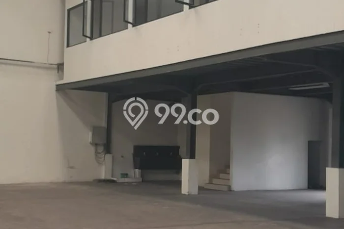 Gudang Komersial Disewakan di Cikarang Pusat Bekasi Luas 1118m2 Gudang Komersial Disewakan di Cikarang Pusat Bekasi Luas 1118m2