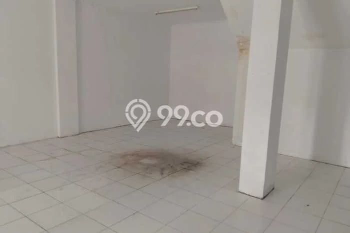 Disewakan Ruko komersial di Kebayoran Baru luas bangunan 350m2 Disewakan Ruko komersial di Kebayoran Baru luas bangunan 350m2