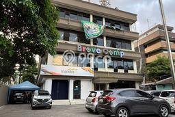 Ruko Disewa di Jakarta Timur dengan LB 700m2 Area Komersial Ramai Ruko Disewa di Jakarta Timur dengan LB 700m2 Area Komersial Ramai
