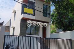 Dijual Hunian Rumah Nyaman 3 Kamar di Bintaro, Tangerang Selatan Dijual Hunian Rumah Nyaman 3 Kamar di Bintaro, Tangerang Selatan