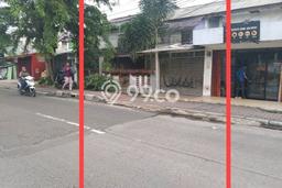 Rumah Mewah LB 254m2 Siap Huni Desain Elegan di Pondok Kopi, Jakarta Timur Rumah Mewah LB 254m2 Siap Huni Desain Elegan di Pondok Kopi, Jakarta Timur