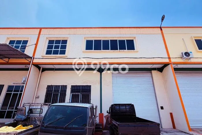 Unit Gudang disewakan di Batu Ampar Batam dengan LT 324m2 / LB 341m2 Unit Gudang disewakan di Batu Ampar Batam dengan LT 324m2 / LB 341m2