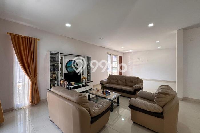 For Sale! Premium House LT 224m2 Desain Elegan di Batam Centre For Sale! Premium House LT 224m2 Desain Elegan di Batam Centre