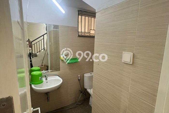 For Sale! Luxury House LT 160m2 Desain Modern di Batam Centre For Sale! Luxury House LT 160m2 Desain Modern di Batam Centre